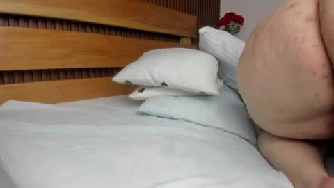 jade_cruz20 online show from January 15, 6:40 pm