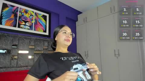 Snapshot of jade_lovv chatting on May 20, 12:11 pm jade_lovv online show from May 20, 12:11 pm
