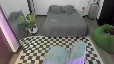 Jade  independent model online show from November 9, 10:35 am