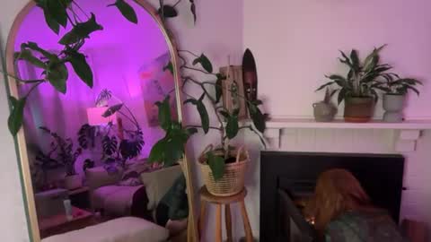 Jade Slade online show from June 24, 3:05 am