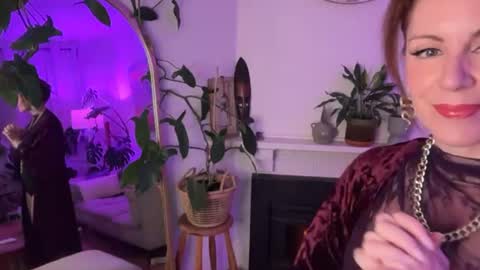 Jade Slade online show from July 6, 3:58 am