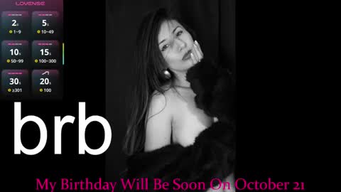 jade white  online show from September 20, 12:17 pm