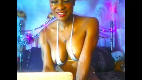 Jade Cumgill online show from January 27, 4:33 pm