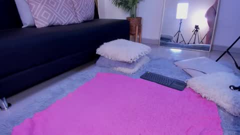 Snapshot of jadee__ chatting on March 21, 3:11 am jadee__ online show from March 21, 3:11 am