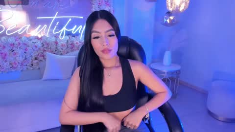 JADE EVANS online show from December 29, 4:51 pm