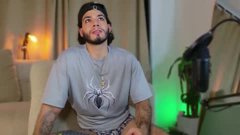 Jaden Feynman online show from October 29, 4:15 am