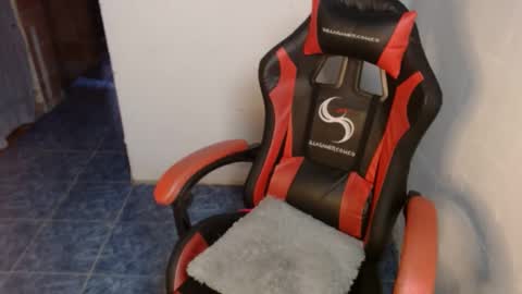 Snapshot of jadesexfun chatting on October 8, 2:36 pm jadesexfun online show from October 8, 2:36 pm