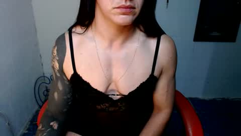 Snapshot of jadesexfun chatting on June 23, 8:29 pm jadesexfun online show from June 23, 8:29 pm
