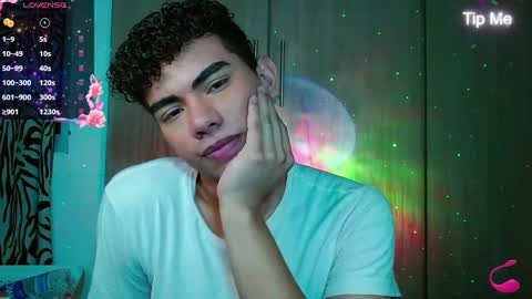 Snapshot of jaedasky_ chatting on December 16, 4:34 am javi15 online show from December 16, 4:34 am