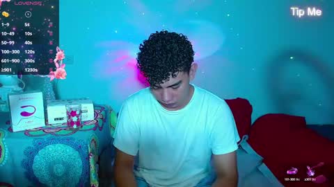 Snapshot of jaedasky_ chatting on January 23, 6:17 am javi15 online show from January 23, 6:17 am