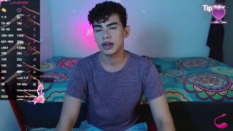 Snapshot of jaedasky_ chatting on September 22, 1:18 am javi15 online show from September 22, 1:18 am