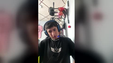 jaider_17 online show from January 7, 9:39 pm