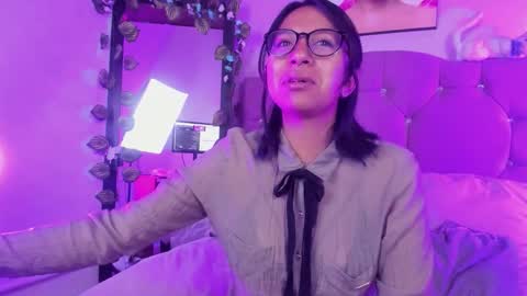 Snapshot of jaina_angell chatting on February 24, 6:22 am Jaina Angel online show from February 24, 6:22 am