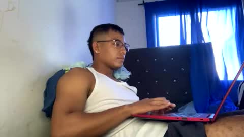 jairsalazar167 online show from January 18, 9:18 pm