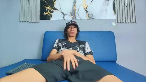 Snapshot of jakcmiller_1 chatting on May 23, 12:20 pm jack online show from May 23, 12:20 pm