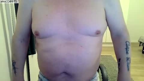 Jake2309 online show from June 21, 7:27 pm