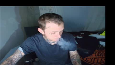 showingitoff online show from March 8, 4:16 am