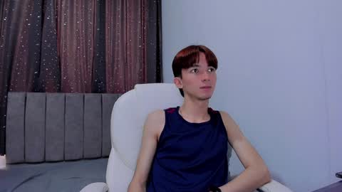 Snapshot of jake_evanss_ chatting on January 17, 1:56 pm JAKE online show from January 17, 1:56 pm