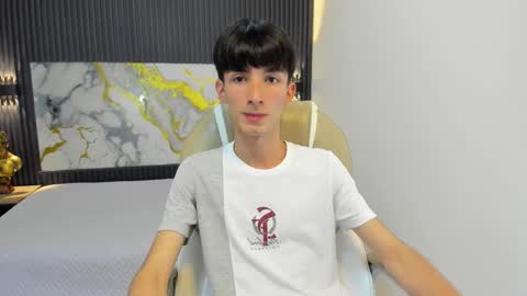 Snapshot of jake_evanss_ chatting on September 14, 8:19 pm JAKE online show from September 14, 8:19 pm