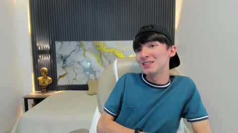 Snapshot of jake_evanss_ chatting on October 20, 8:20 pm JAKE online show from October 20, 8:20 pm