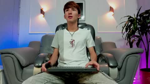 JAKE online show from April 10, 3:01 am