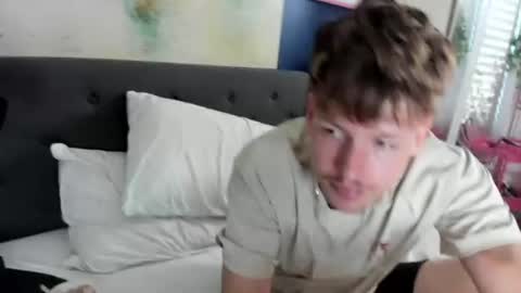 jake_jackson1 online show from July 19, 7:39 pm