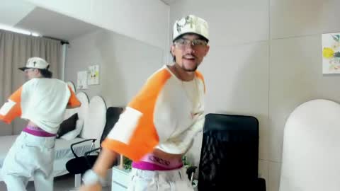 Jake  online show from June 4, 7:53 pm