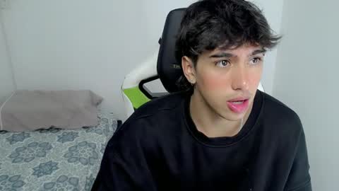 jake_tripp online show from March 9, 9:14 pm