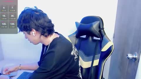 jake_tripp online show from November 6, 3:07 am