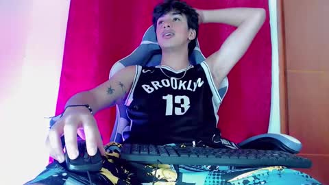 Snapshot of jake_tripp__ chatting on February 2, 3:38 am jake online show from February 2, 3:38 am