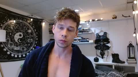 Jake online show from March 4, 3:34 am