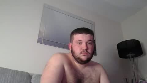 Snapshot of jakecummings69 chatting on March 29, 7:58 pm Jake Cummings online show from March 29, 7:58 pm