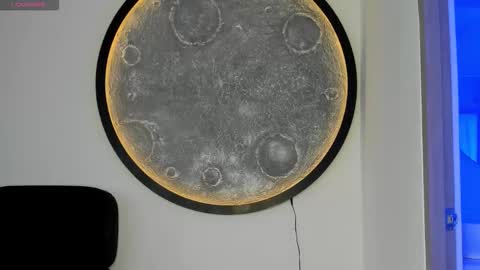 Snapshot of jakee_brown chatting on November 8, 10:08 pm Santiago online show from November 8, 10:08 pm