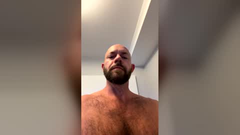 Snapshot of jakerhodesxxx chatting on April 25, 7:11 am Jake Rhodes online show from April 25, 7:11 am