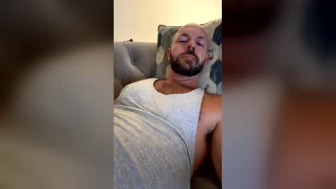 Snapshot of jakerhodesxxx chatting on June 7, 9:57 am Jake Rhodes online show from June 7, 9:57 am