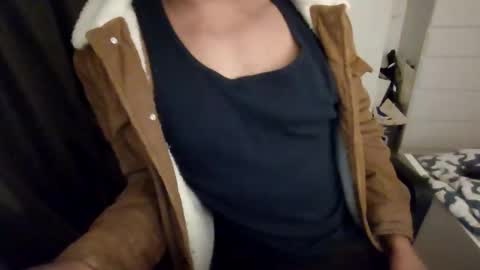 Snapshot of jakerollo chatting on February 16, 8:05 pm Rollo online show from February 16, 8:05 pm