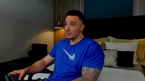 jakestone_1 online show from November 5, 1:27 am