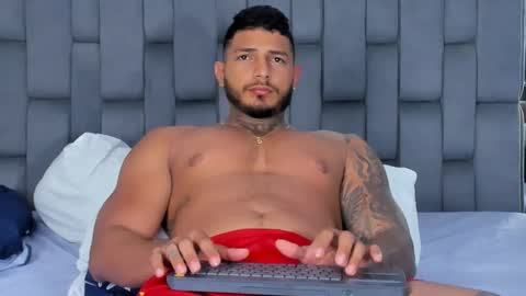 my name is sebas If you come here dont hesitate to say hello Im a guy who really likes having conversations and having hot online show from February 11, 1:10 am