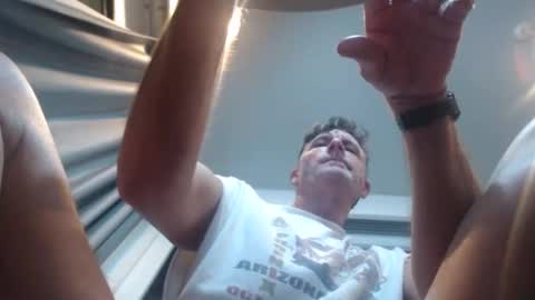 Snapshot of jam_on_it chatting on February 23, 9:26 pm JAM online show from February 23, 9:26 pm