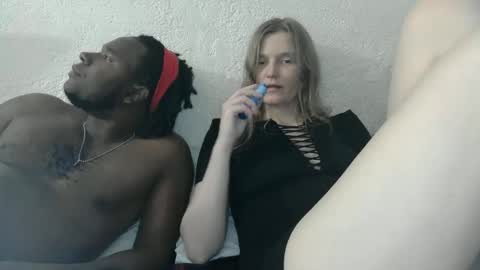 Snapshot of jamalajoinsjulia chatting on January 20, 3:04 am Jamal and Julia online show from January 20, 3:04 am