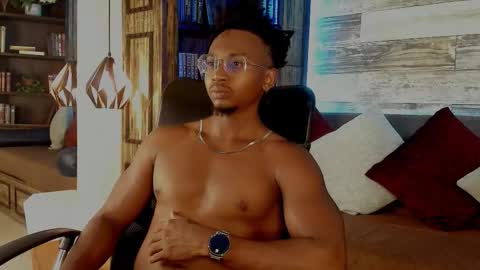   online show from November 8, 3:50 am