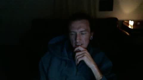 Snapshot of jambu32 chatting on April 19, 5:18 am jambu32 online show from April 19, 5:18 am