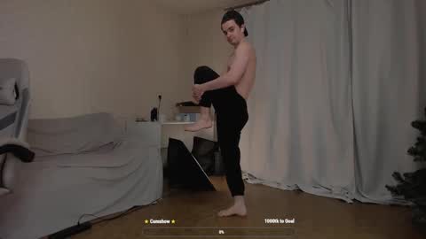 Snapshot of jame_flow chatting on December 3, 9:33 am Hey there Im Jame online show from December 3, 9:33 am