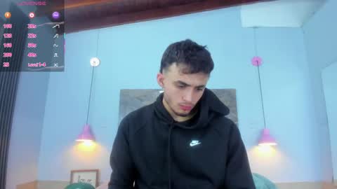 james_06_ online show from May 30, 11:29 am