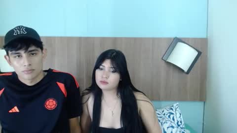 Snapshot of james_andtati chatting on October 25, 11:29 am JAMES Y TATIANA online show from October 25, 11:29 am