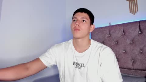 james_cr online show from February 25, 1:50 pm