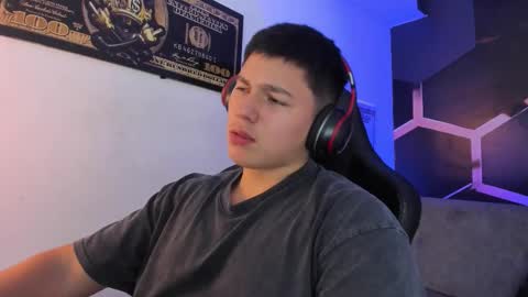 james_cr online show from September 17, 2:57 am