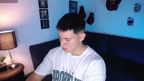 james_cr online show from March 7, 2:19 am