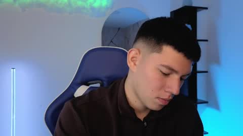 james_cr online show from June 1, 12:29 pm