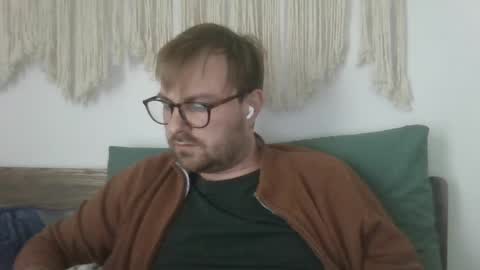 James Heron online show from March 6, 4:07 pm